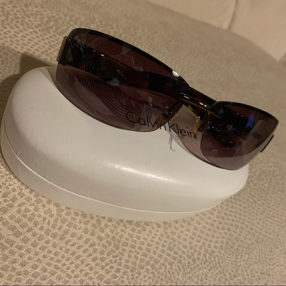 Calvin Klein Men’s Tortoise Shell Sunglasses